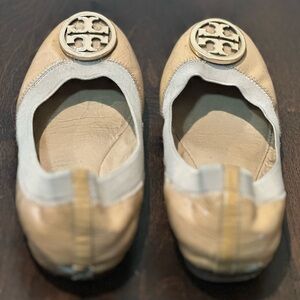 Tory Burch nude flats
